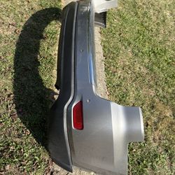 16 Jeep Grand Cherokee Rear Bumper With Sensors