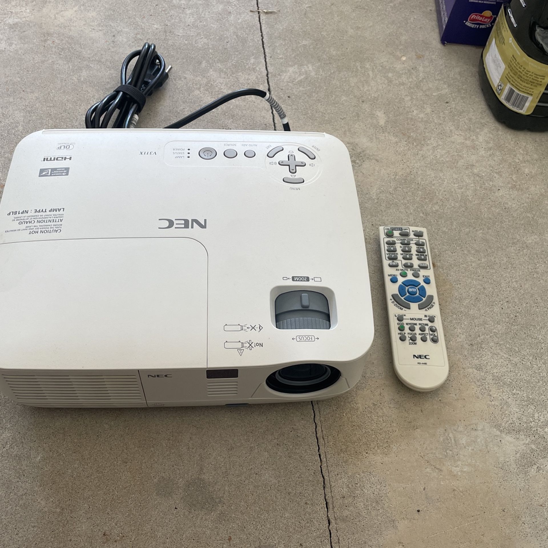 NEC Projector