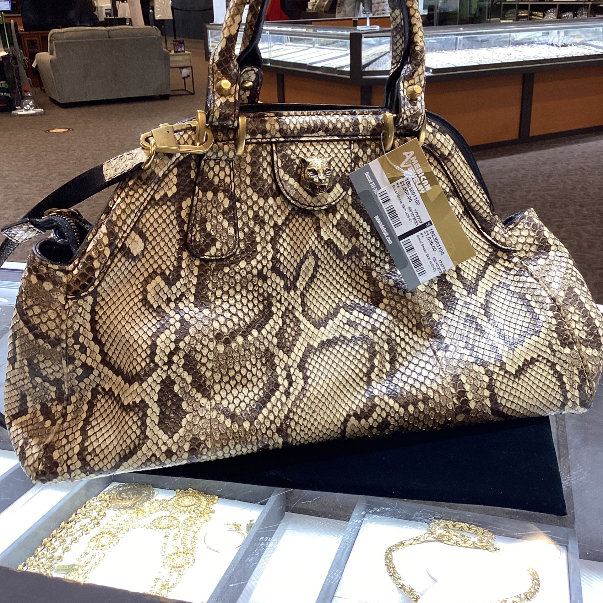 Gucci Snakeskin Bag for Sale in Detroit, MI - OfferUp