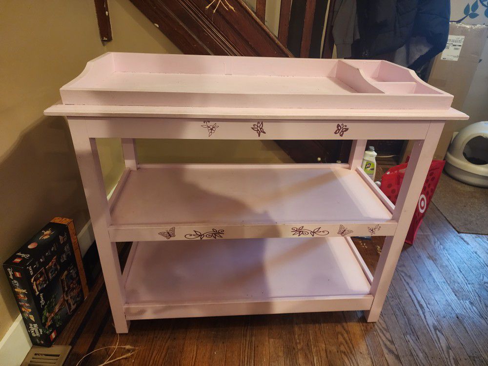 Changing Table/shelf