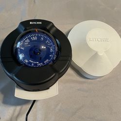 Ritchie Compass Illuminate Boat Sailing  Features Include:  3 3/4″ (95 mm) CombiDial 4 5/8″ (118 mm) to 4 13/16″ (122 mm) mounting hole. Click here to