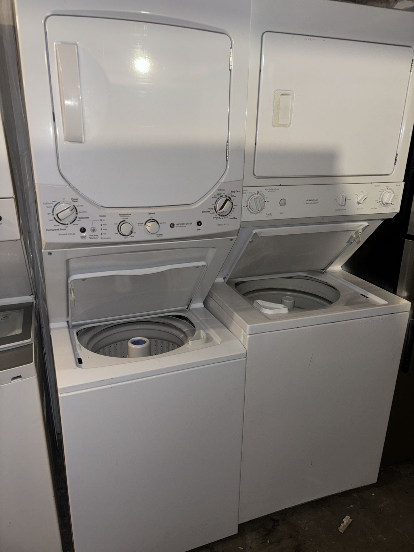 Ge Laundry Unit On Good Working Condition