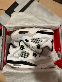 Air Jordan 4 Retro military black