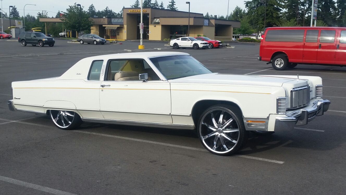 Bagged on 24s Rare 2 Door Lincoln Continental