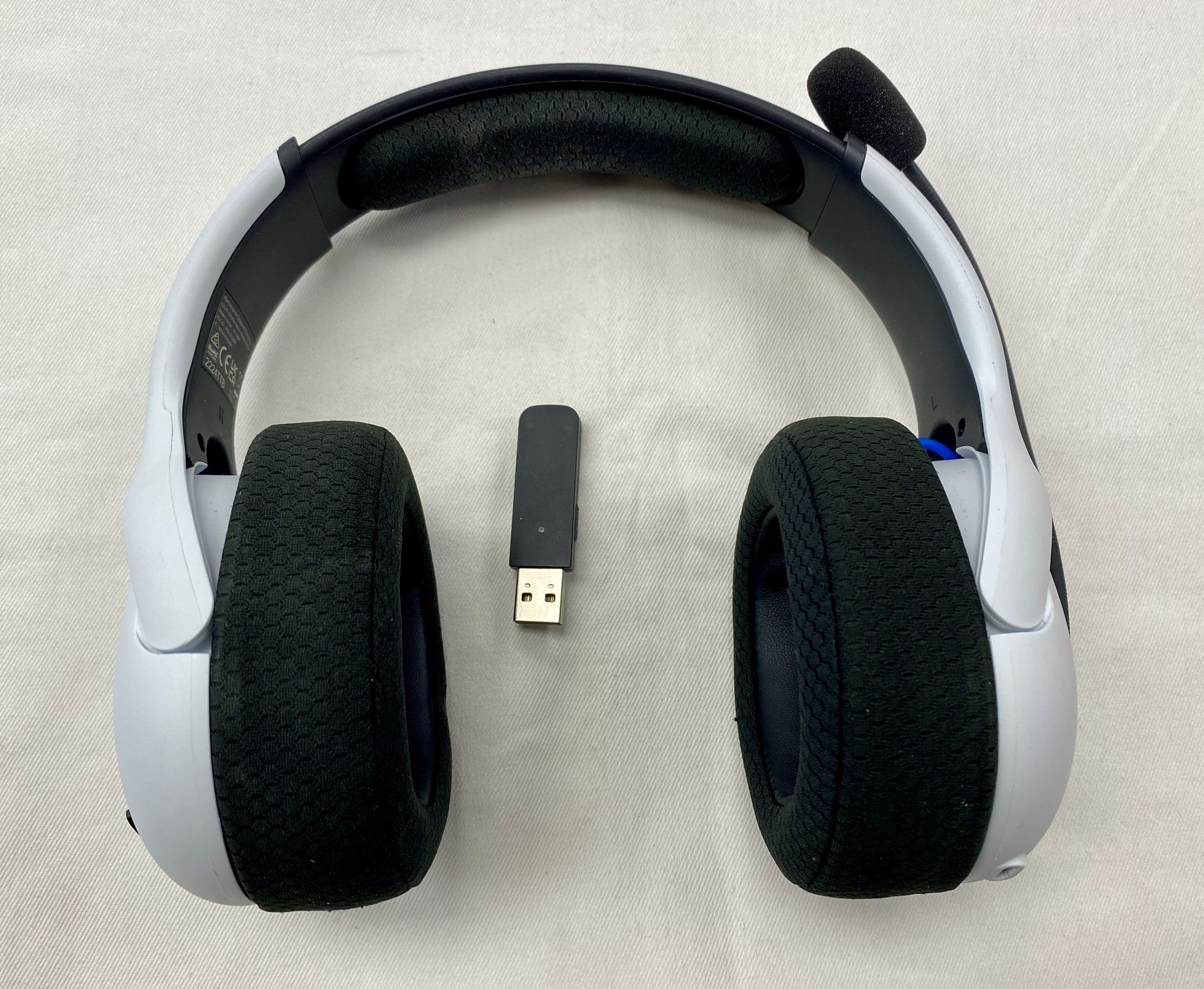 PDP LVL50 Wireless Headset with Noise Cancelling Microphone - White
