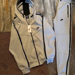 Grey Men Nike Sweatsuit Size Xl