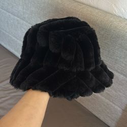 Warm Bucket Hat 