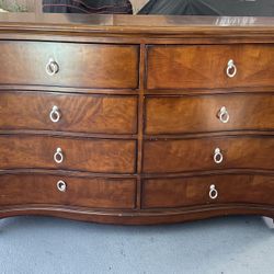 6 Drawer Dresser