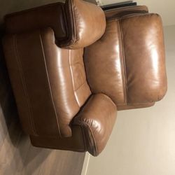 Recliner/Love Seat