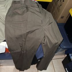 Hagger Dressing Pants Size 44x32