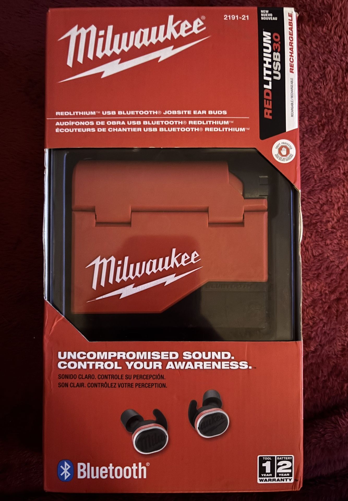 Milwaukee Red Lithium Job Site Earbuds