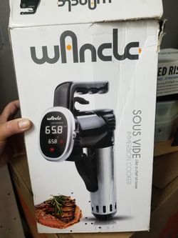 Sous vide cooker