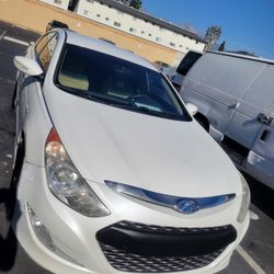 Hyundai Sonata Híbrido 