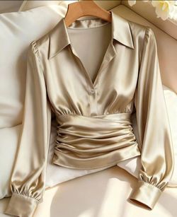 Women's Size Small  Solid Color Simple Style Long Sleeve Elegant Cinched Backside Waist Shirt - For Daily Workplace, Elegant Dinners, Business Meeting