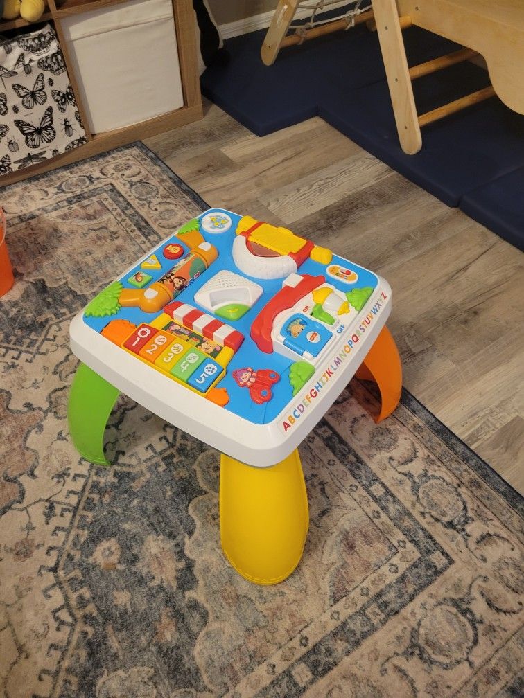 Fisher Price Around The Town Table