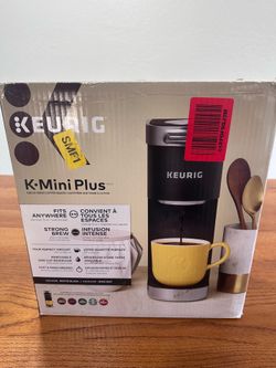 Keurig K-Mini Plus Single Serve Coffee Maker - Barely Used, Excellent Condition