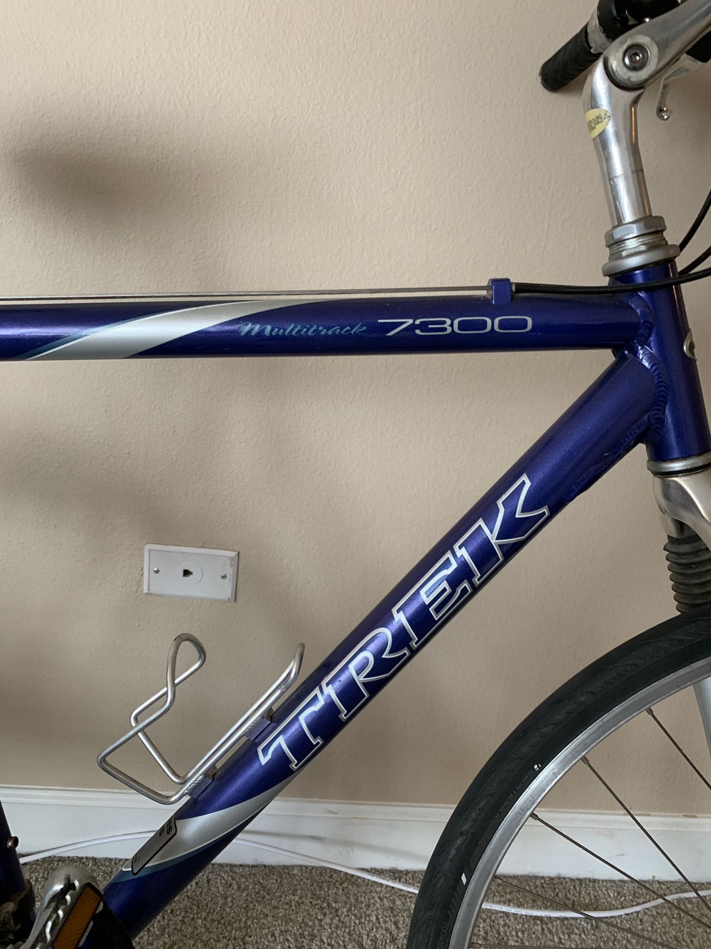 Trek multitrack deals 7300 blue book
