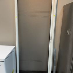 Retractable Screen Door 