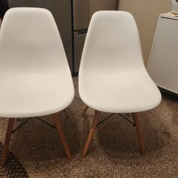 Mid-Century Modern Dining Chairs – Set of 2