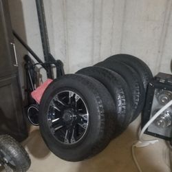 Like New Tires And Rims Hankook Dyna Pro 26570r17 