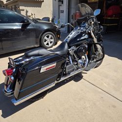 2006 Harley Road King Flhri