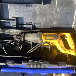 Dewalt Electric Sawsaw
