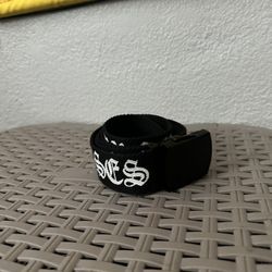 graphic Lettering belt