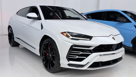 2022 Lamborghini Urus