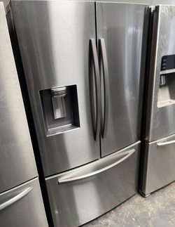 Deal: Samsung Stainless French Door w/ Water & Ice