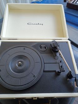 Crosley Portable Suitcase Record Player