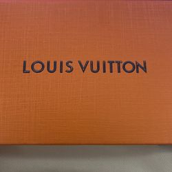 Lv bracelet