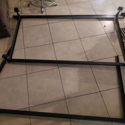 Queen Metal Bed Fram 