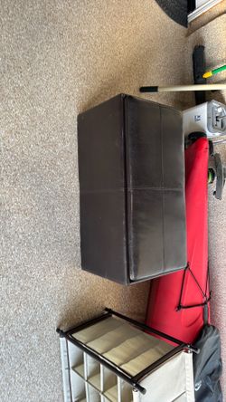 Faux leather bench with faux leather stools inside