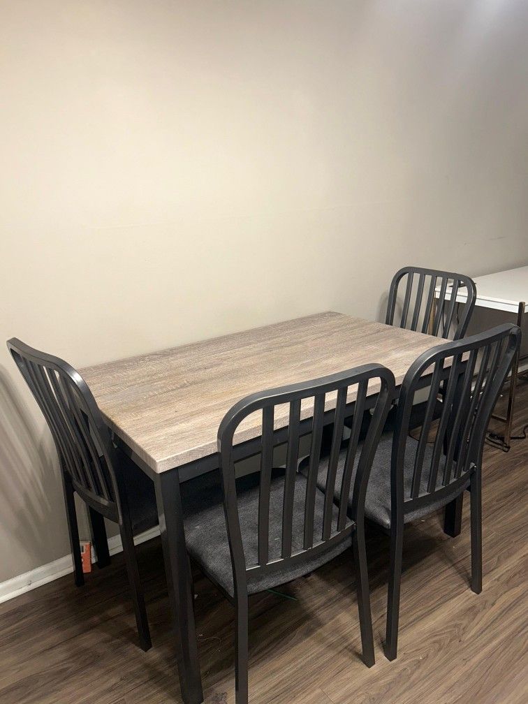 Dining Table With 4 Chairs