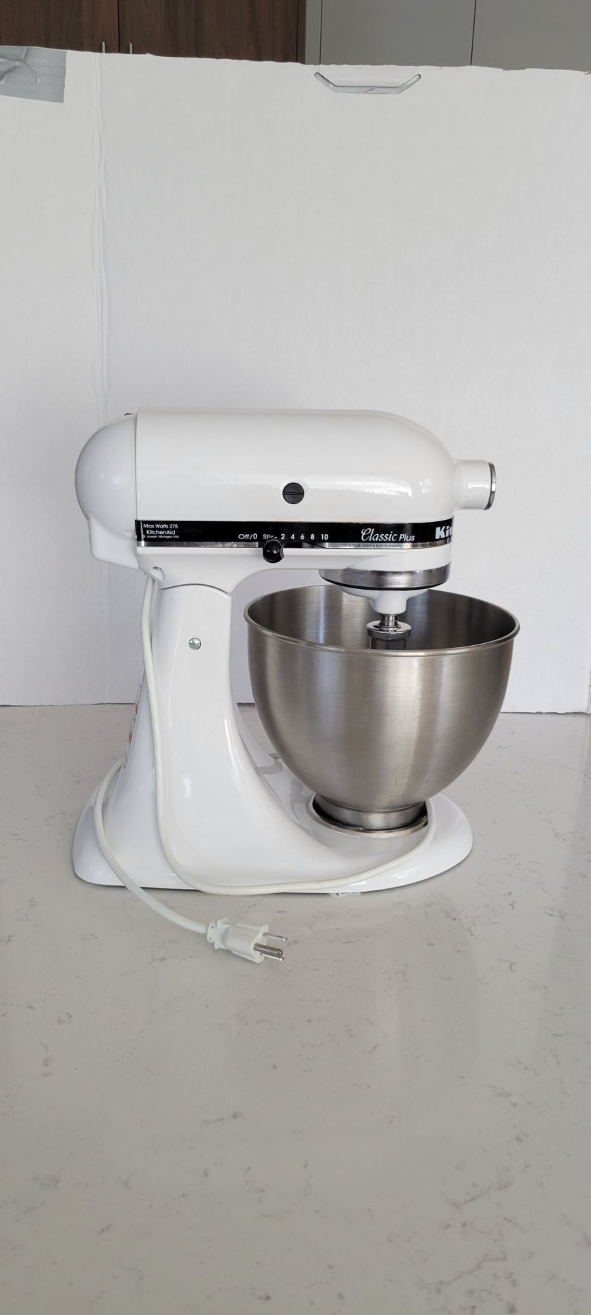 White 5 Qt KitchenAid Mixer