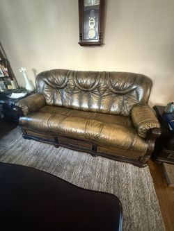 Leather Living Room Set w/Sleeper Sofa