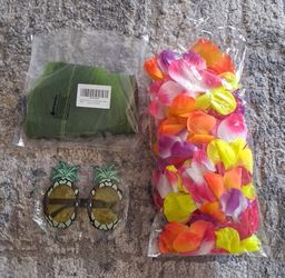 Hawaiian costume accessories