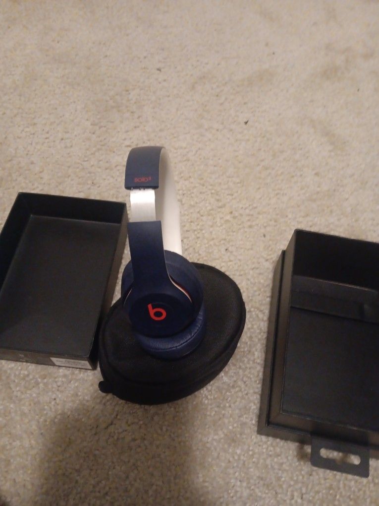 Beats Solo 3 😁