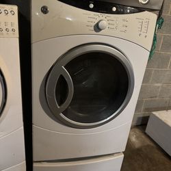 GE Washer With Pedestals