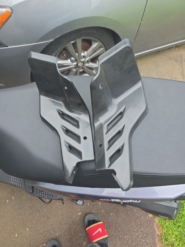 OEM Yamaha Raptor 700 Yfz450 GYTR Plastic Footwell Heel Guard Extensions