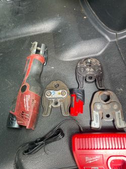 Milwaukee press tool-m 12