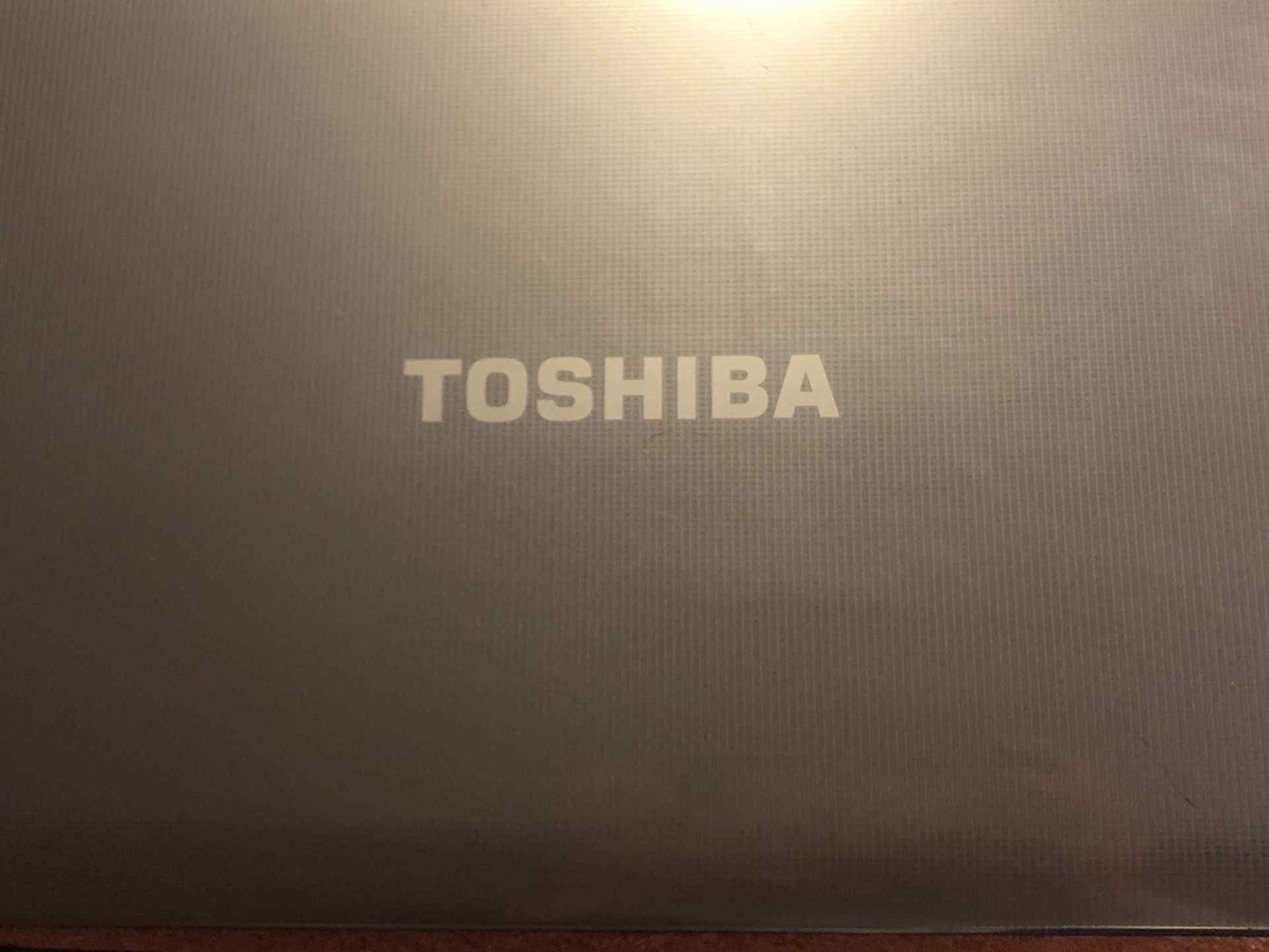 Toshiba Satellite Windows 8 Labtop