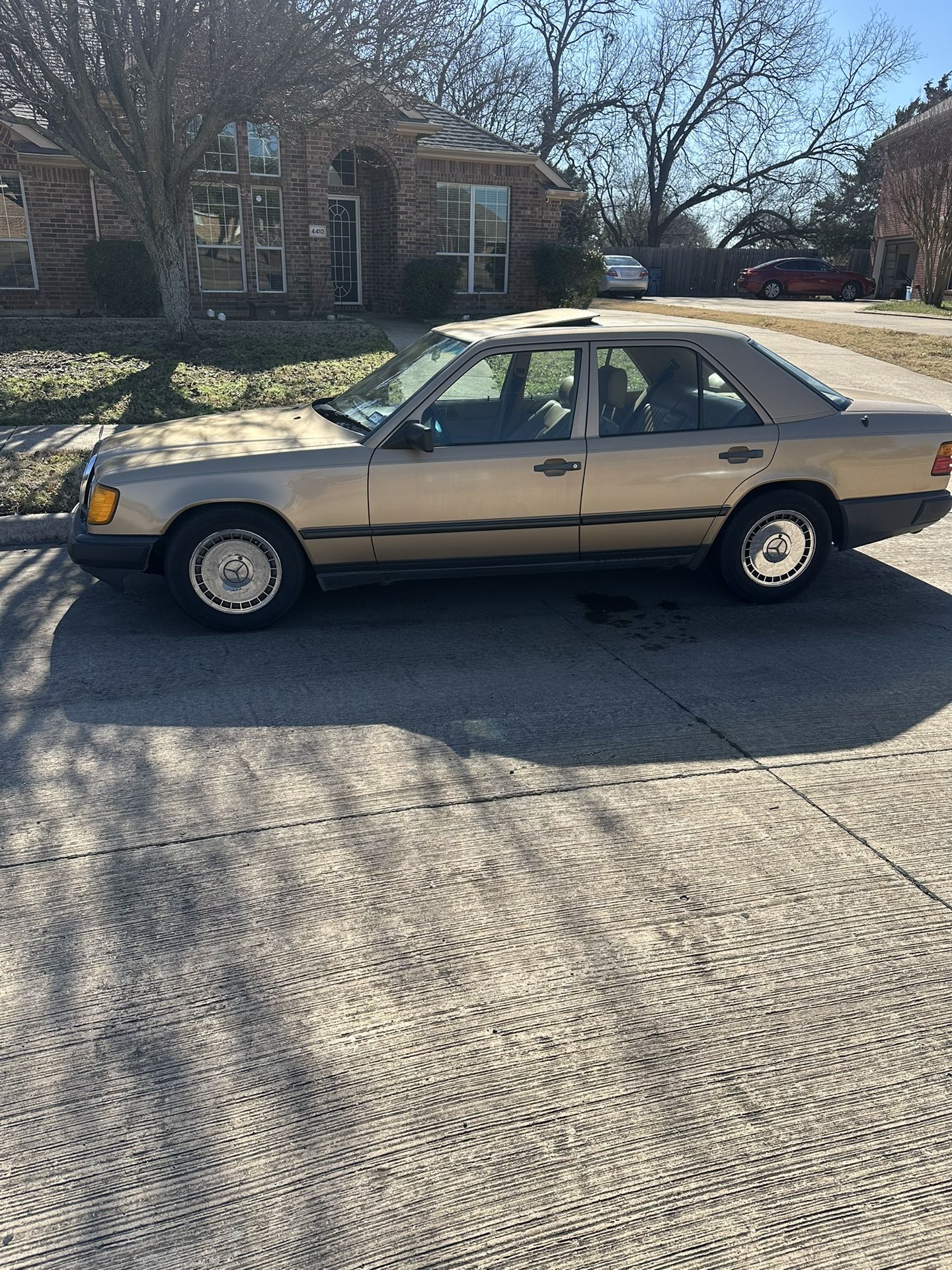 1987 Mercedes-Benz 300