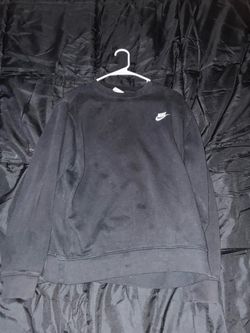 Black Nike crewneck sweatshirt size M