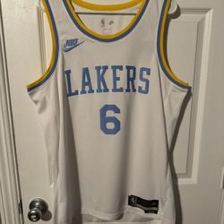 Lakers jersey 