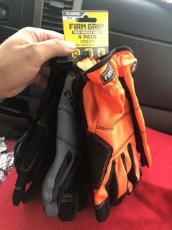 Gloves brand new