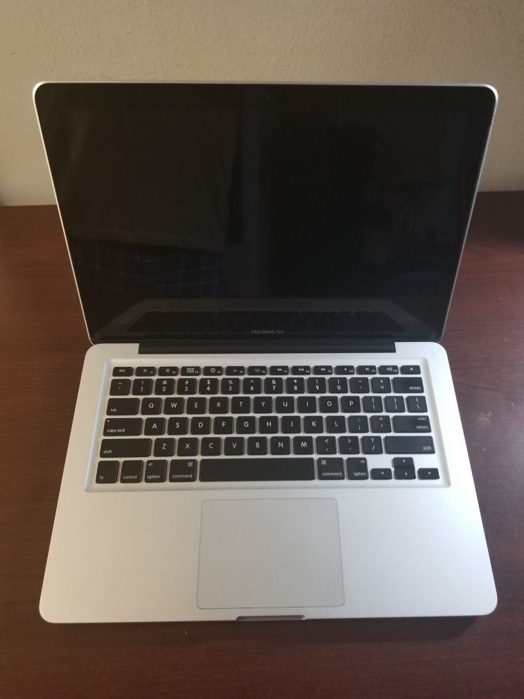 Apple MacBook Pro 13" 2.5Ghz Intel i5 8GB RAM 256GB SSD macOS (2012) perfect condition