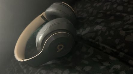 Beats Studio 3  model A1914