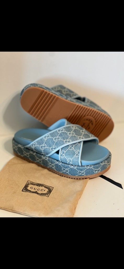Gucci Women Slides 