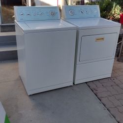 Washer And Gas Dryer 
